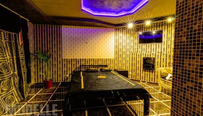 Club 77 Deluxe, maison close à Hambourg