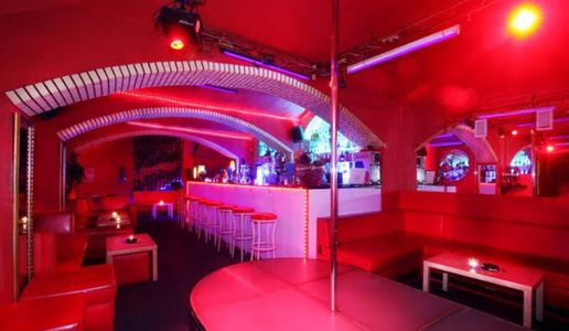 Neon Club, maison close à Prague